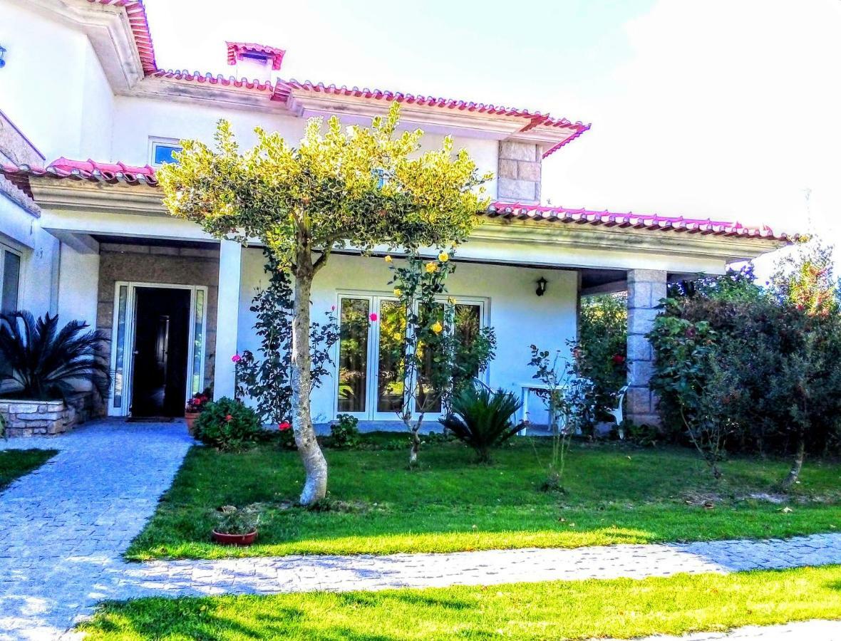 Casa Vale Do Rio Ovil Bed & Breakfast Baiao Bagian luar foto