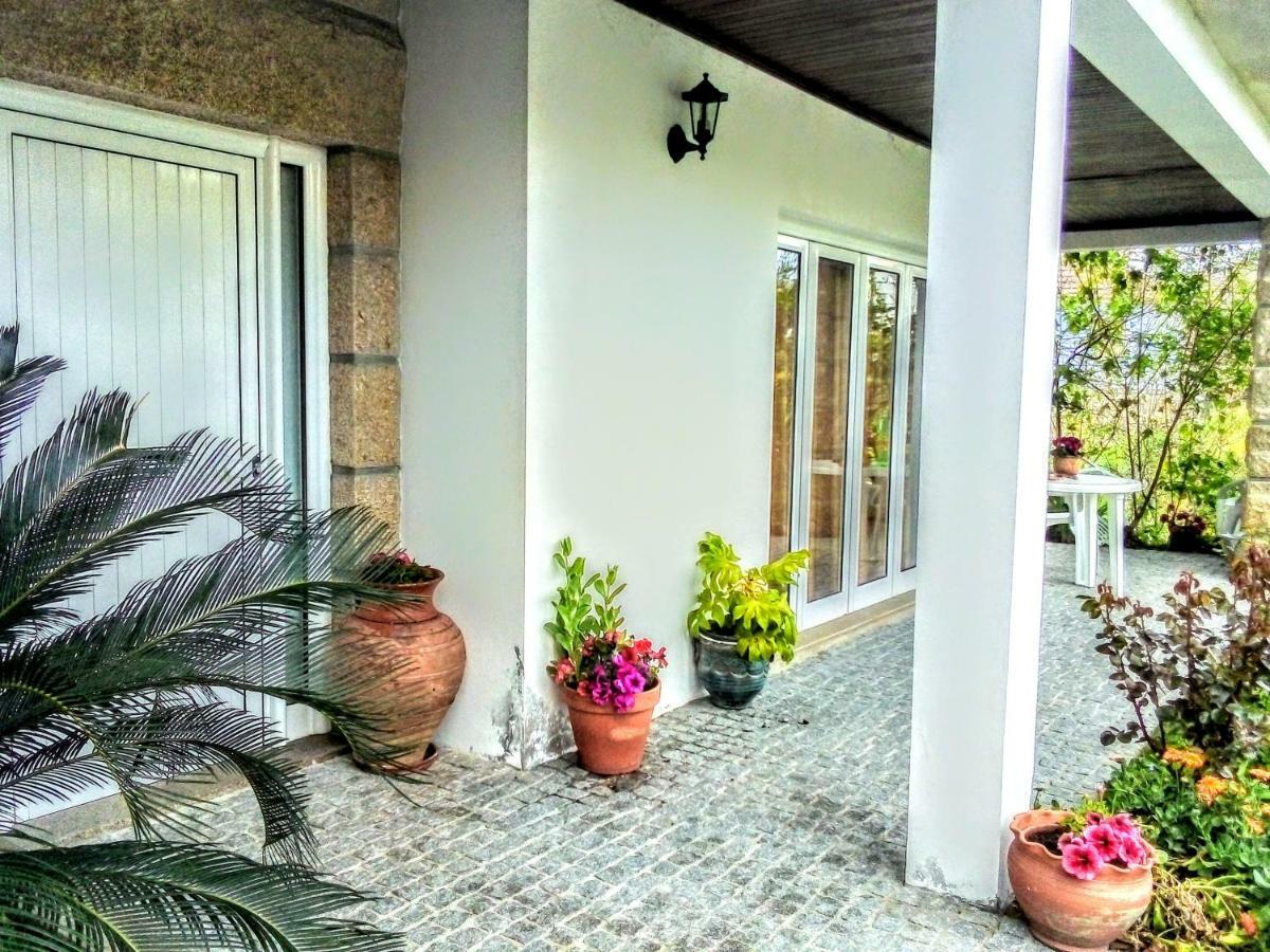 Casa Vale Do Rio Ovil Bed & Breakfast Baiao Bagian luar foto